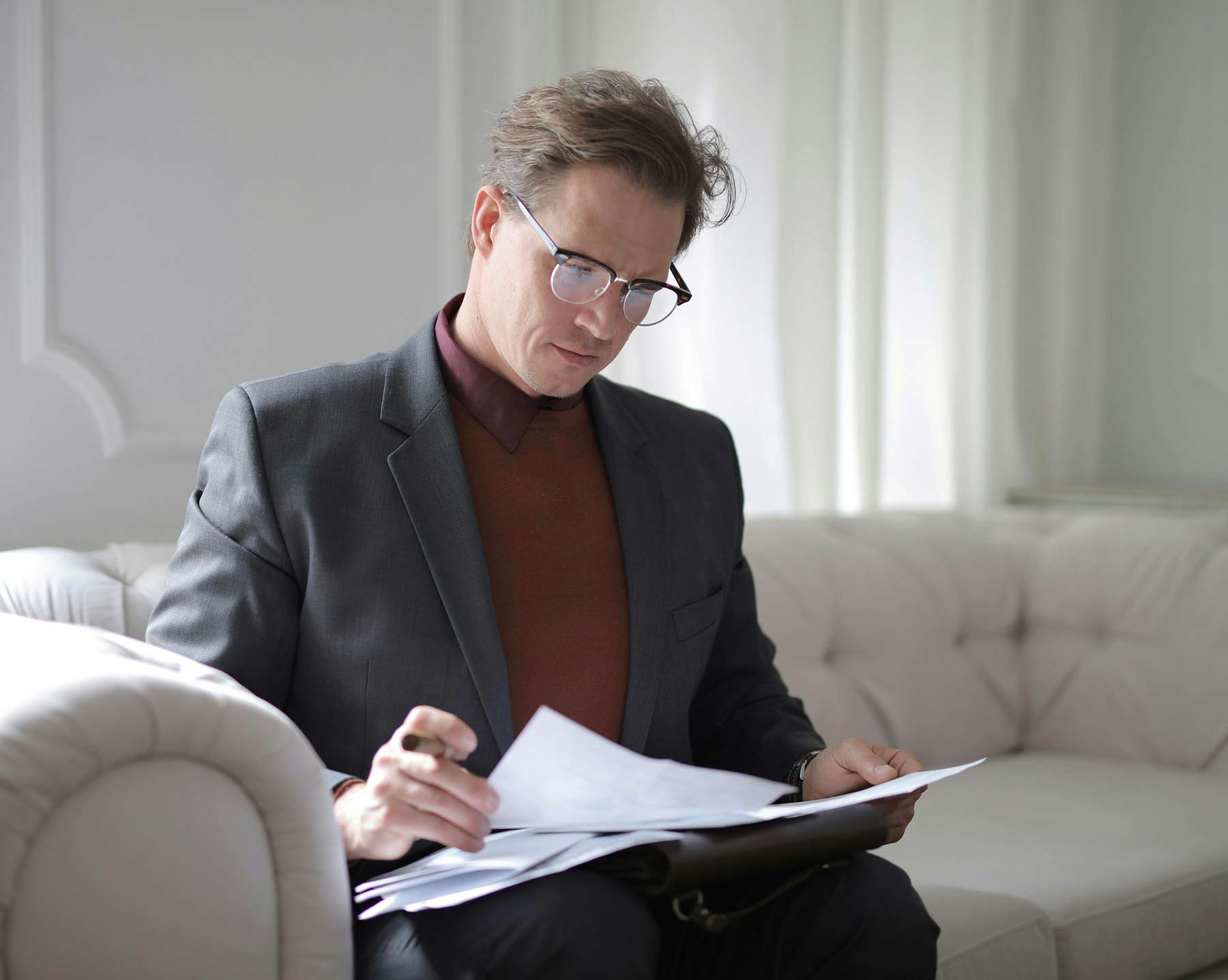 homme et documents